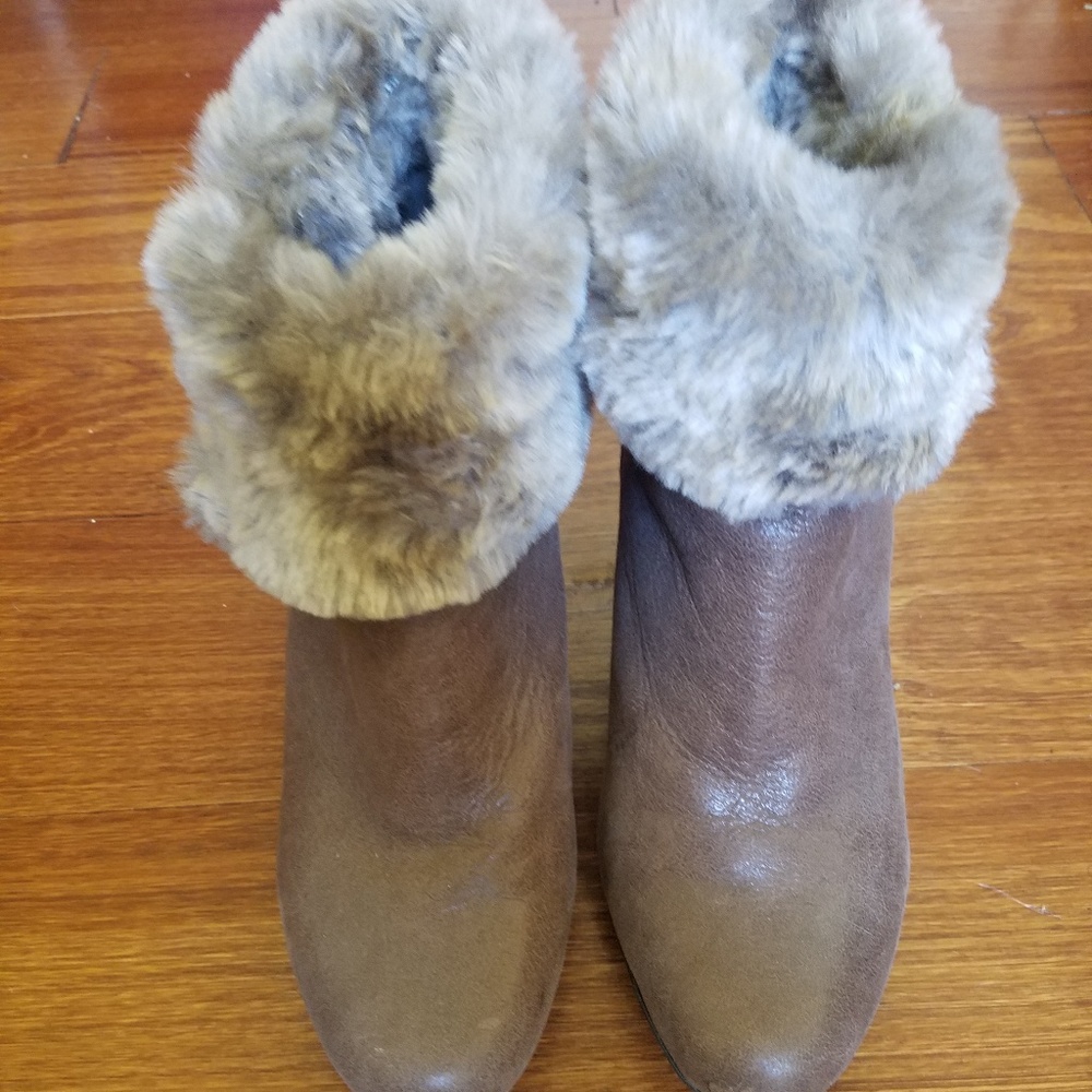 Geox faux fur leather boots